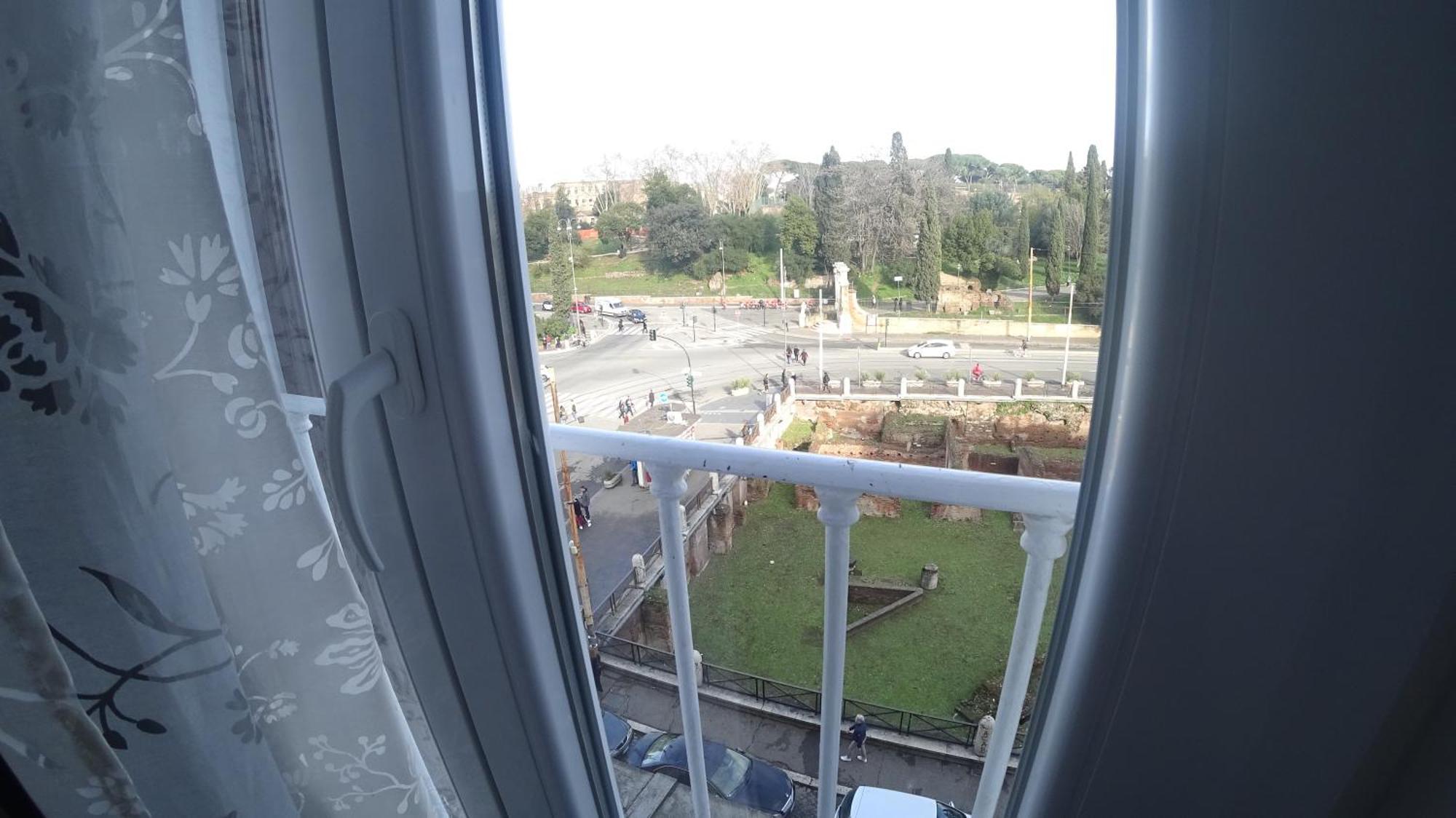 Colosseo Rooms Imperial Rome Exterior photo